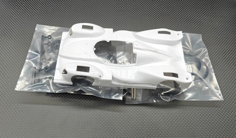 GL Racing GL-LMP2-K01 - GL-LMP2 White Kit Set *Wheel Base 102mm*