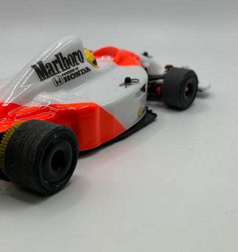 MWX RF-LB-822 - Formula R1 lexan body