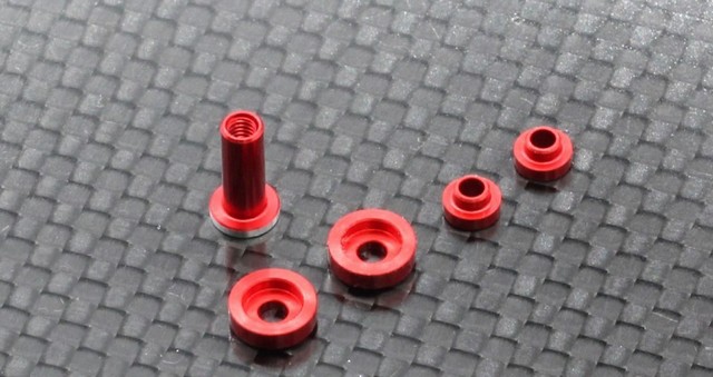 Radtec PC-20001R - Mini-Z MR-03 spacer set and friction post (1pcs) Red - Clicca l'immagine per chiudere