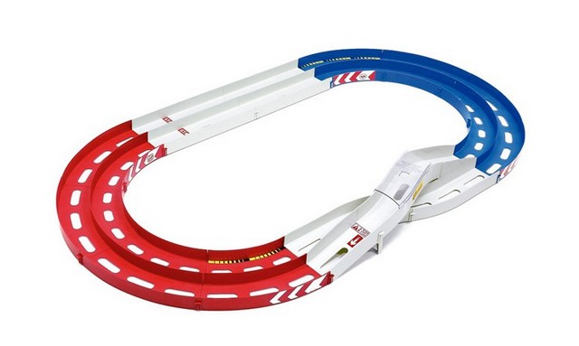 Tamiya TA94893 - PISTA OVALE COLORATA C/PONTE 2 CORSIE+mini4wd (95163+95149)